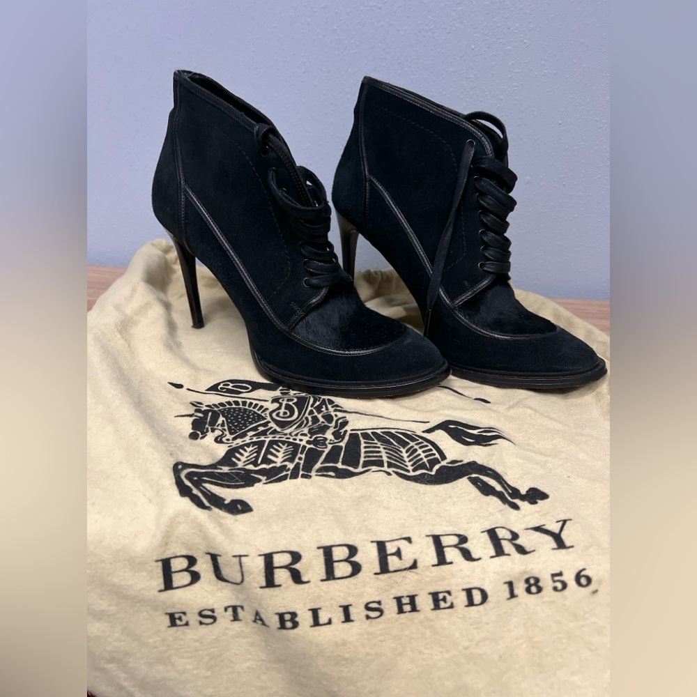 Burberry Black Suede & Pony Hair Lace-Up Ankle Booties - Size 40